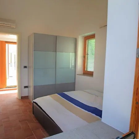 Spacious In Parecag With A Swimming Pool